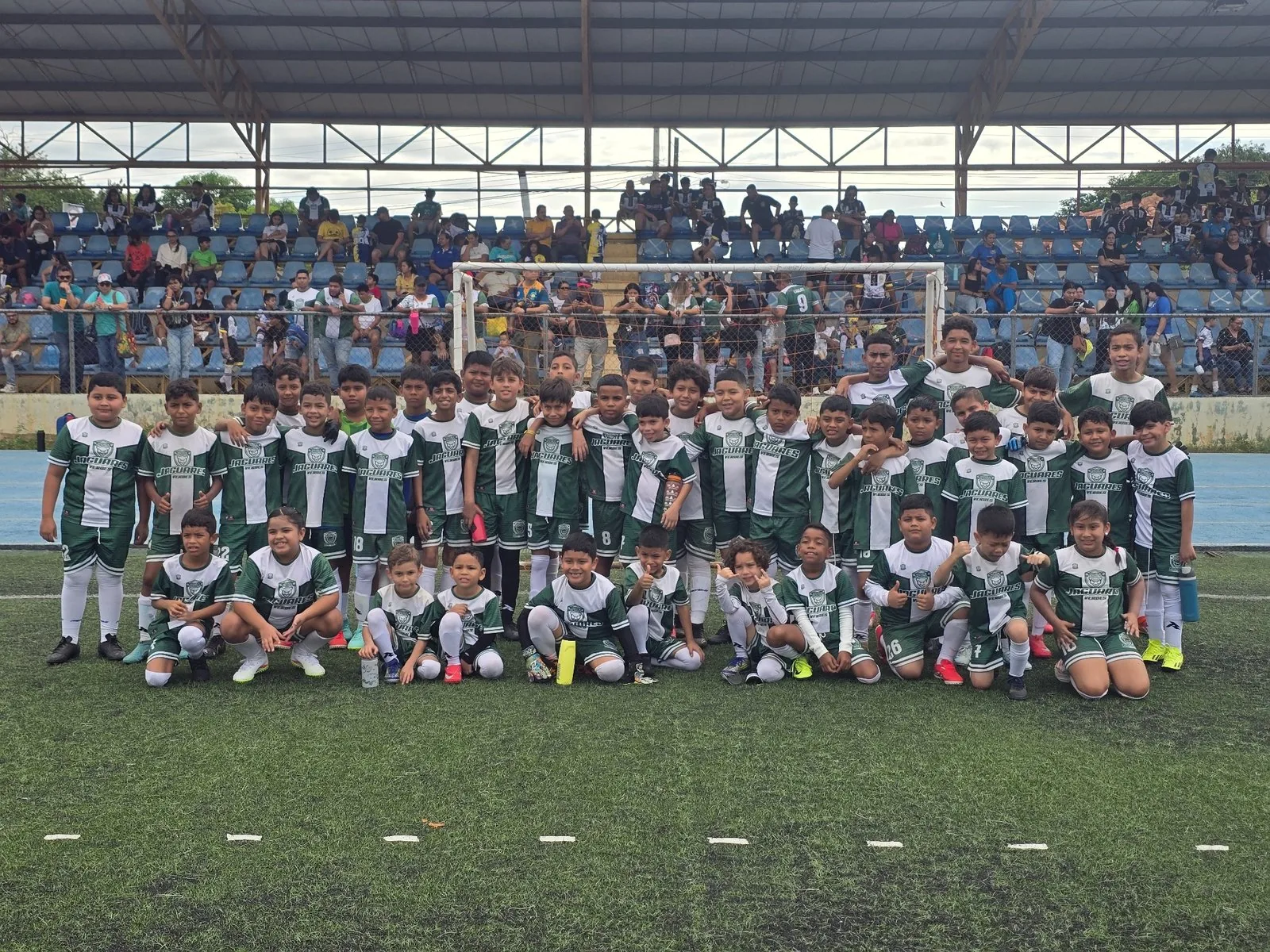 Una familia que crece con el fútbol - Jaguares Verdes FC